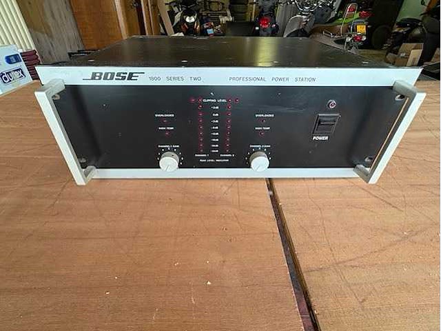 Bose - 1800 - amplifier (2x) - afbeelding 1 van  8
