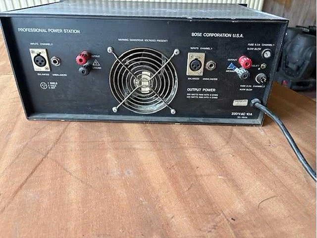 Bose - 1800 - amplifier - afbeelding 8 van  8