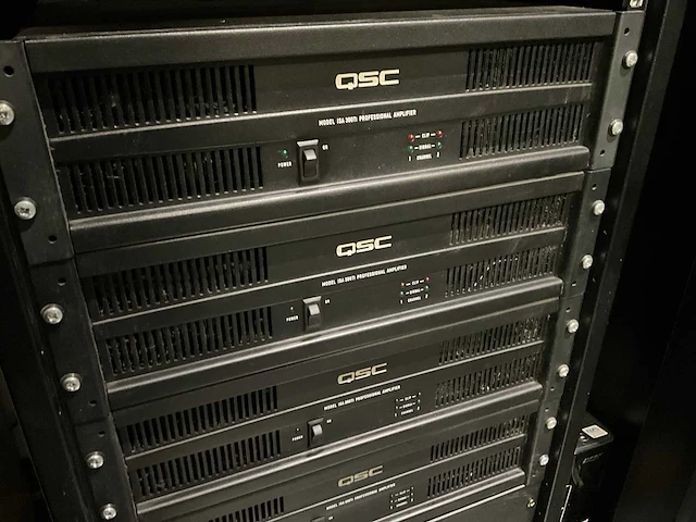 Bose/qsc high-end audio rack - afbeelding 4 van  8