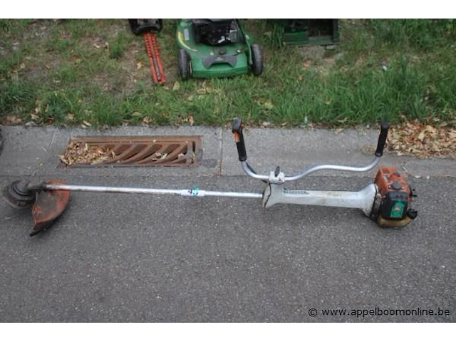 Bosmaaier stihl - afbeelding 1 van  2