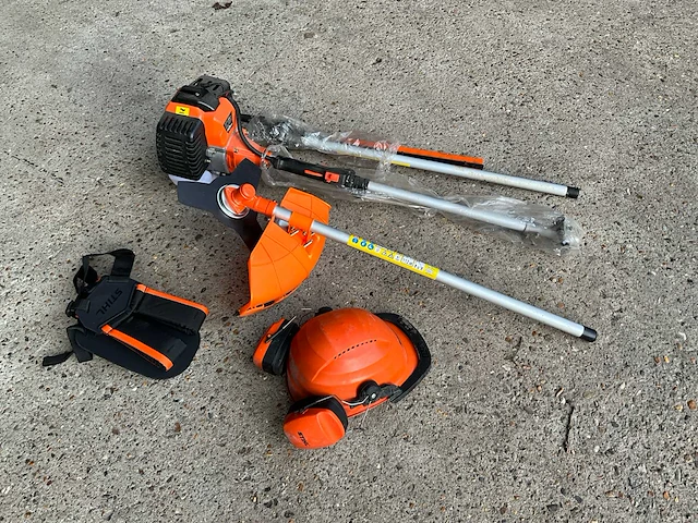 Bosmaaier/heggenschaar + toebehoren stihl - afbeelding 1 van  7