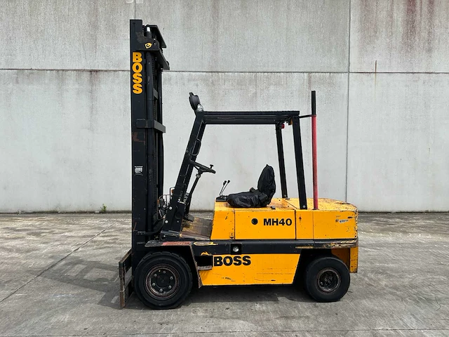 Boss - mh40d/4b-3 - vorkheftruck - 1991 - afbeelding 36 van  38