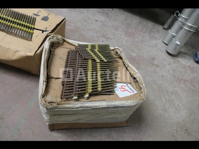 Bostitch spijkermachine - afbeelding 1 van  6