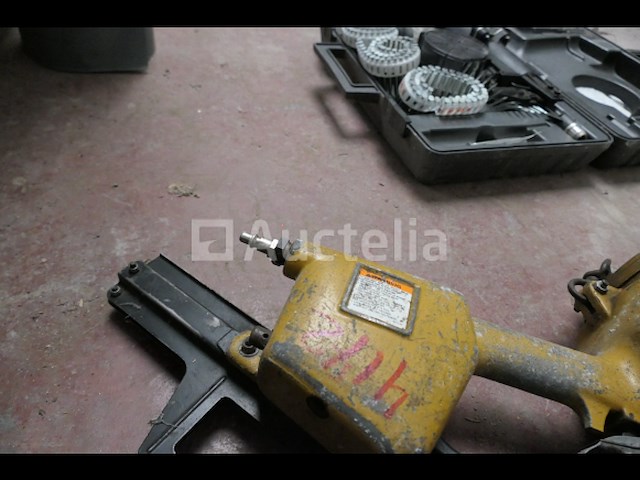 Bostitch spijkermachine - afbeelding 2 van  6