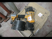 Bostitch spijkermachines voor dakbedekking - afbeelding 3 van  9