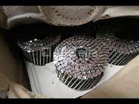 Bostitch spijkermachines voor dakbedekking - afbeelding 9 van  9