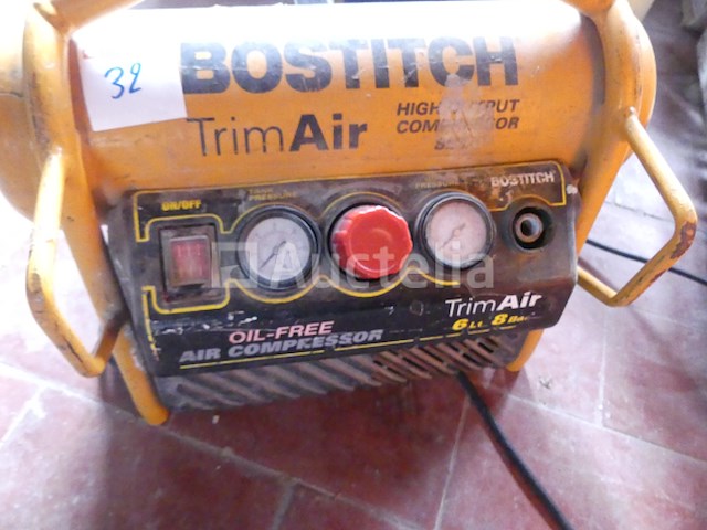 Bostitch trim air compact compressor - afbeelding 1 van  4