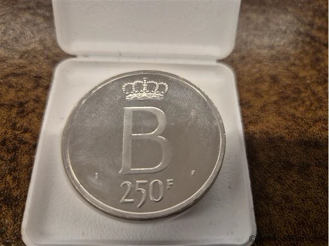 Boudewijn 250 bfr - afbeelding 3 van  3