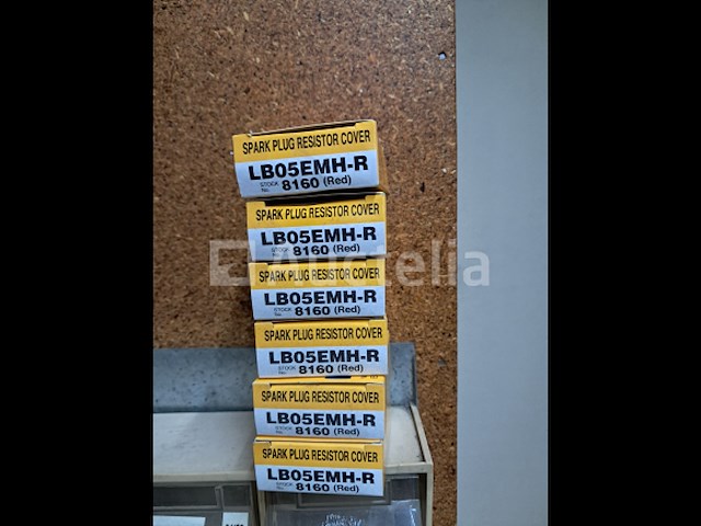 Bougies & bougiedoppen (69 stuks) - afbeelding 1 van  4