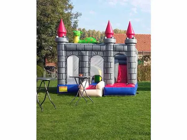 Bouncy castle new - afbeelding 4 van  6