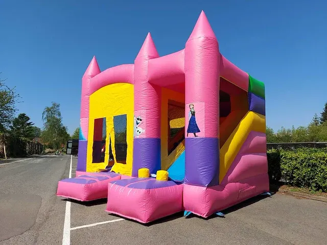 Bouncy castle new - afbeelding 1 van  4