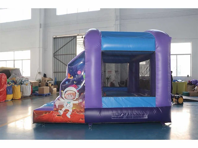 Bouncy castle 'space' - afbeelding 3 van  9