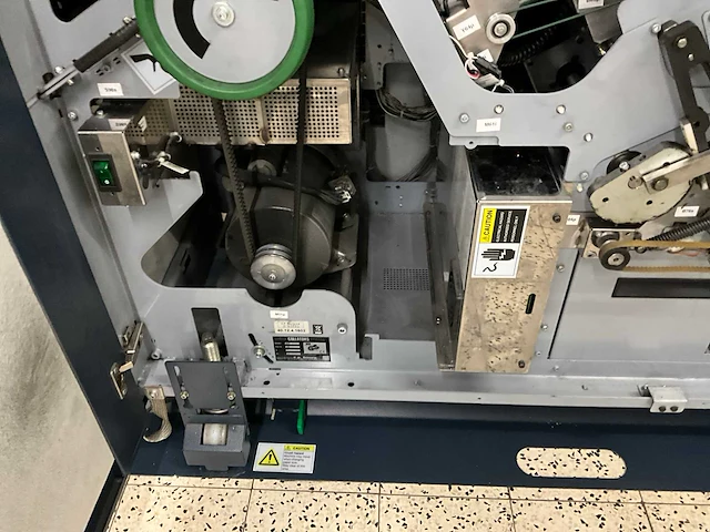 Bourgh bdf/bst10-d+ document finisher met verzamelstation - afbeelding 4 van  19