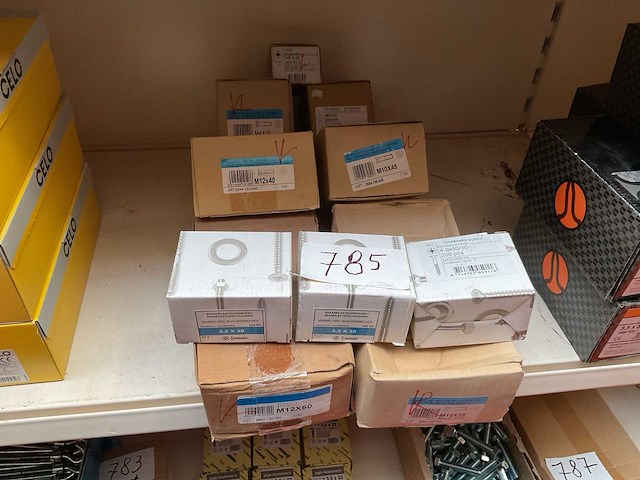 Bouten en houtschroeven - afbeelding 1 van  6