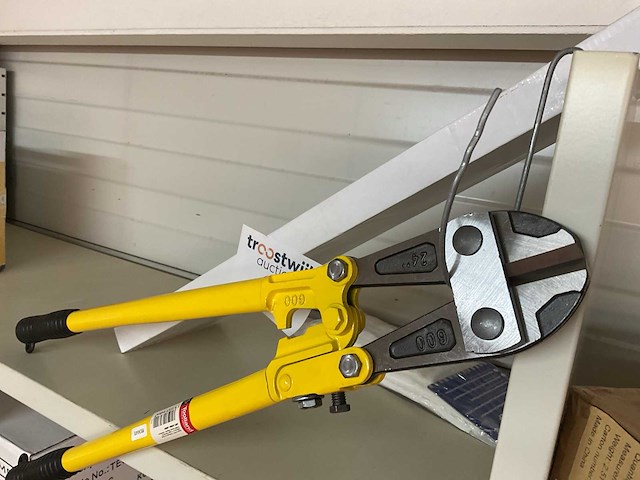 Bouten schaar - afbeelding 3 van  3