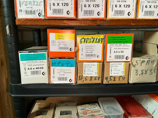 Bouw- en bevestigingsmateriaal - afbeelding 15 van  20