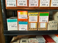 Bouw- en bevestigingsmateriaal - afbeelding 15 van  20