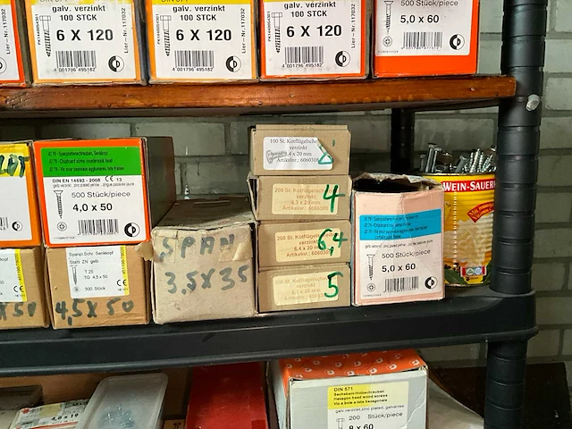 Bouw- en bevestigingsmateriaal - afbeelding 16 van  20