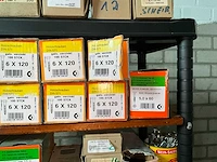 Bouw- en bevestigingsmateriaal - afbeelding 17 van  20