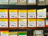 Bouw- en bevestigingsmateriaal - afbeelding 18 van  20