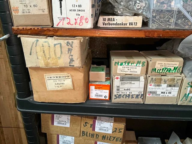 Bouw- en bevestigingsmateriaal - afbeelding 6 van  20