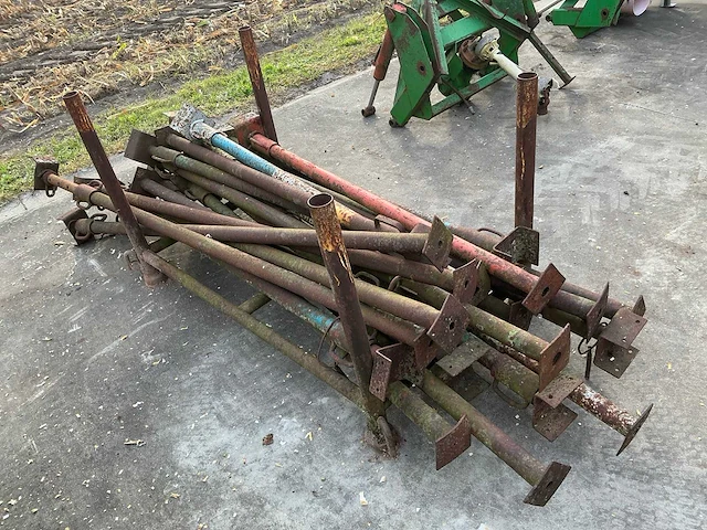 Bouw stippen / schoren - afbeelding 2 van  2