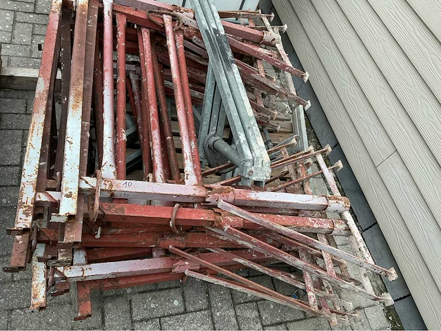 Bouwhekken + schragen. - afbeelding 2 van  6