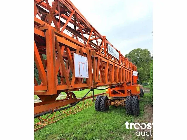 Bouwkraan arcomet t33a met 'city ballast' - afbeelding 9 van  15