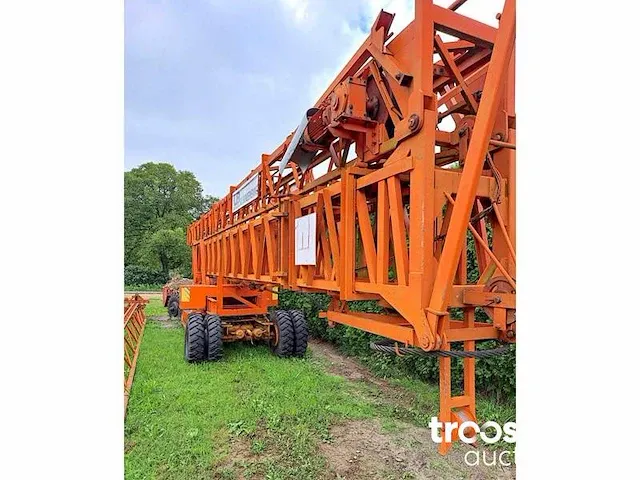 Bouwkraan arcomet t33a met 'city ballast' - afbeelding 11 van  15