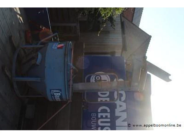 Bouwkraan gru dalbe, type hs293-30m, bj 2006 plus betonsilo 350l en palethaak 2ton - afbeelding 2 van  13