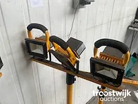 Bouwlamp op statief - afbeelding 4 van  6