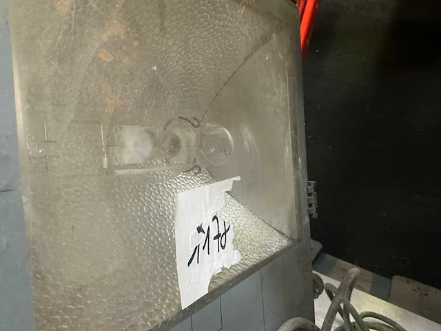 Bouwlamp - afbeelding 3 van  3