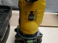 Bouwlaser met statief topcraft - afbeelding 2 van  4