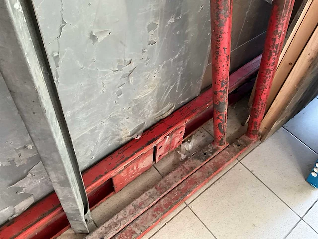 Bouwlift hijslier met portiek 400kg kabel 25 m - afbeelding 6 van  16