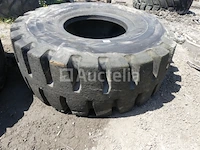 Bouwmachine band bridgestone 20.5 r 25 - afbeelding 2 van  4