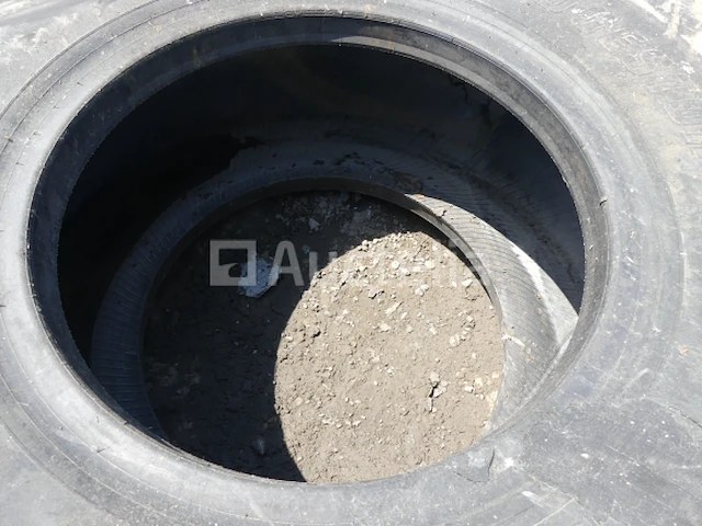Bouwmachine band bridgestone 20.5 r 25 - afbeelding 3 van  4