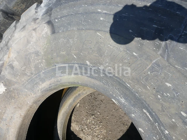 Bouwmachine band bridgestone 23.5 r 25 - afbeelding 2 van  3