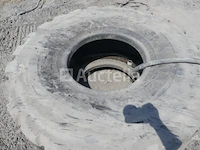 Bouwmachine band bridgestone 23.5 r 25 - afbeelding 1 van  3