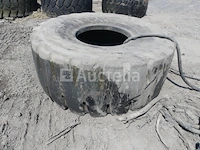 Bouwmachine band bridgestone 23.5 r 25 - afbeelding 2 van  3