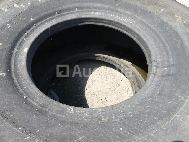 Bouwmachine band michelin 23.5 r 25 - afbeelding 2 van  3