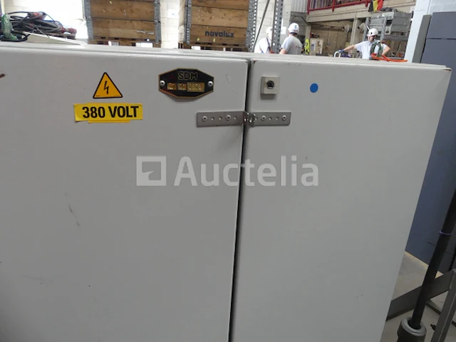 Bouwplaats elektrische kast - distributie - afbeelding 5 van  11