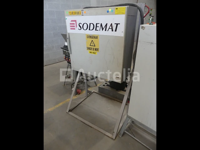 Bouwplaats elektrische kast - omvormer - afbeelding 1 van  8