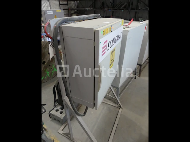 Bouwplaats elektrische kast - omvormer - afbeelding 2 van  8