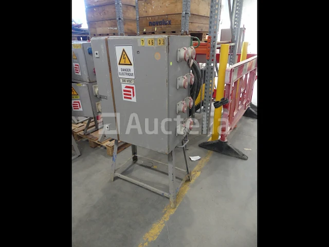 Bouwplaats elektrische kast - afbeelding 2 van  5