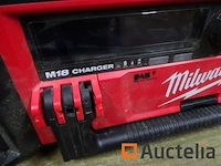 Bouwplaats radio draadloos milwaukee m18 prcdab+ - afbeelding 3 van  6