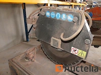 Bouwzaag op tafel onbekende merk en model - afbeelding 4 van  4