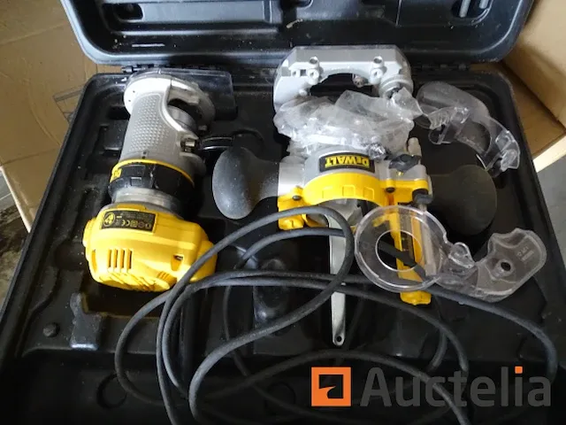 Bovenfrees dewalt d26204 q5 type 1 in zijn doos - afbeelding 5 van  6