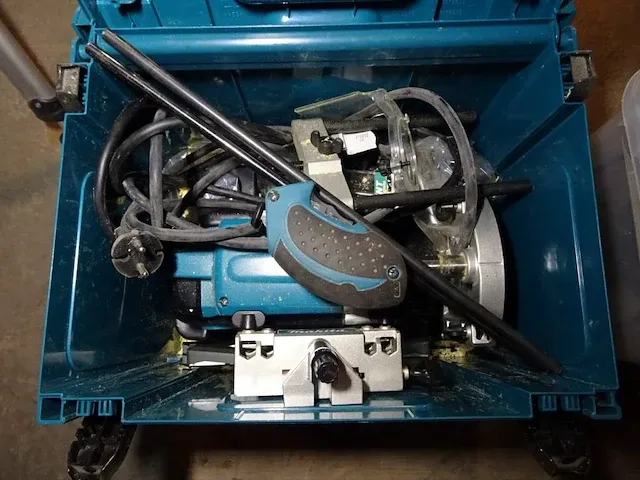 Bovenfrees makita - afbeelding 1 van  4