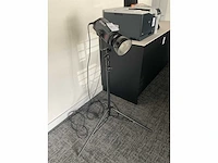 Bowens cesprit 500 studio spot - afbeelding 2 van  3