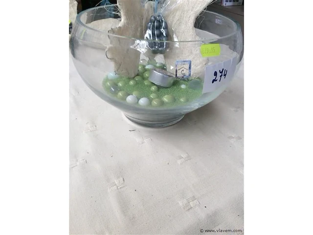 Bowl met inhoud - afbeelding 2 van  2
